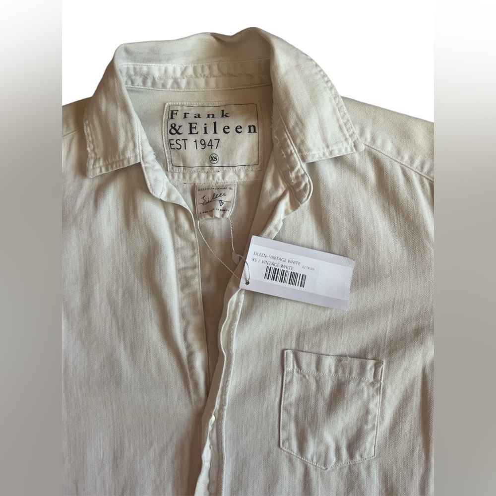 NWT Eileen Relaxed Button up - Picture 5 of 9